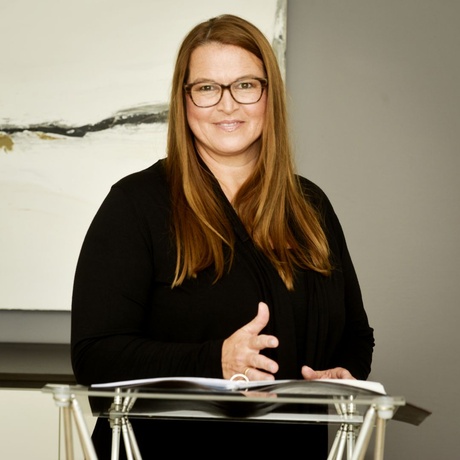 Birgit Löffler am Rednerpult